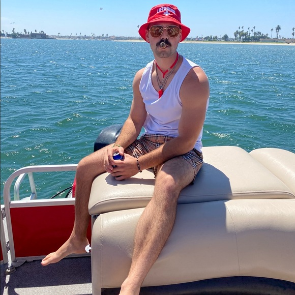 Meet your Posher, Anthony - Picture 2 of 2